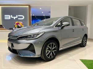 Giá xe BYD M6